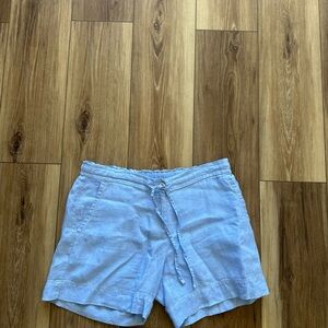 Tommy Bahama women’s light blue Shorts size small